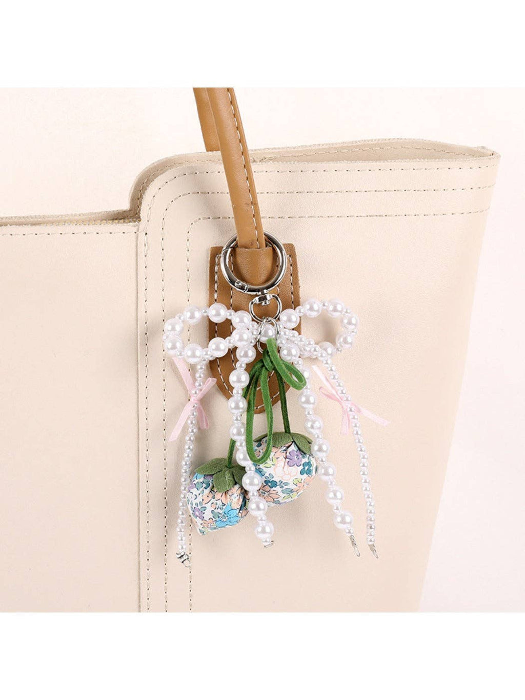 Keypus - Cute Strawberry Shaped Keychain