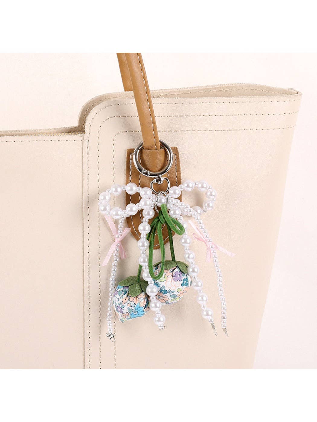 Keypus - Cute Strawberry Shaped Keychain